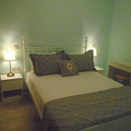 Socrates Family Apartments Kalligoni Luaran gambar