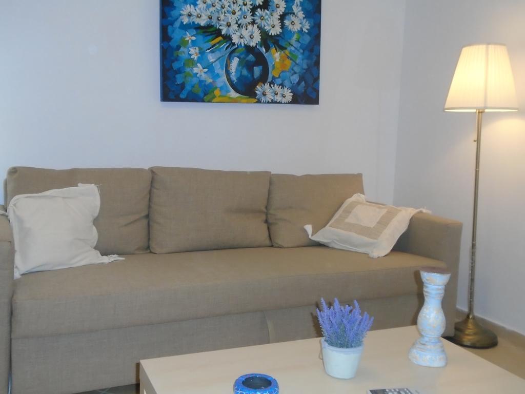 Socrates Family Apartments Kalligoni Luaran gambar