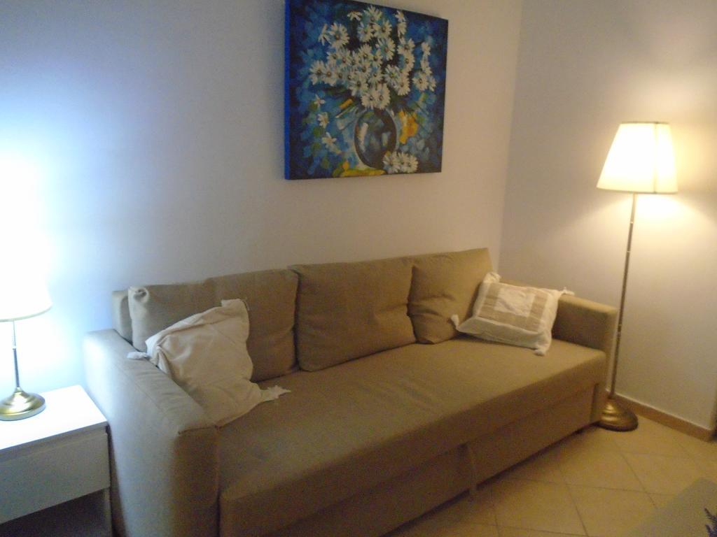 Socrates Family Apartments Kalligoni Luaran gambar
